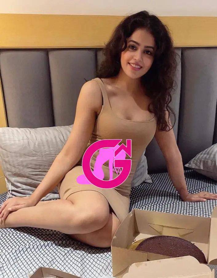 THE HIGH PROFILE COLLAGE GIRLS AND MODELS HOUSEWIFE AVAILABLE 